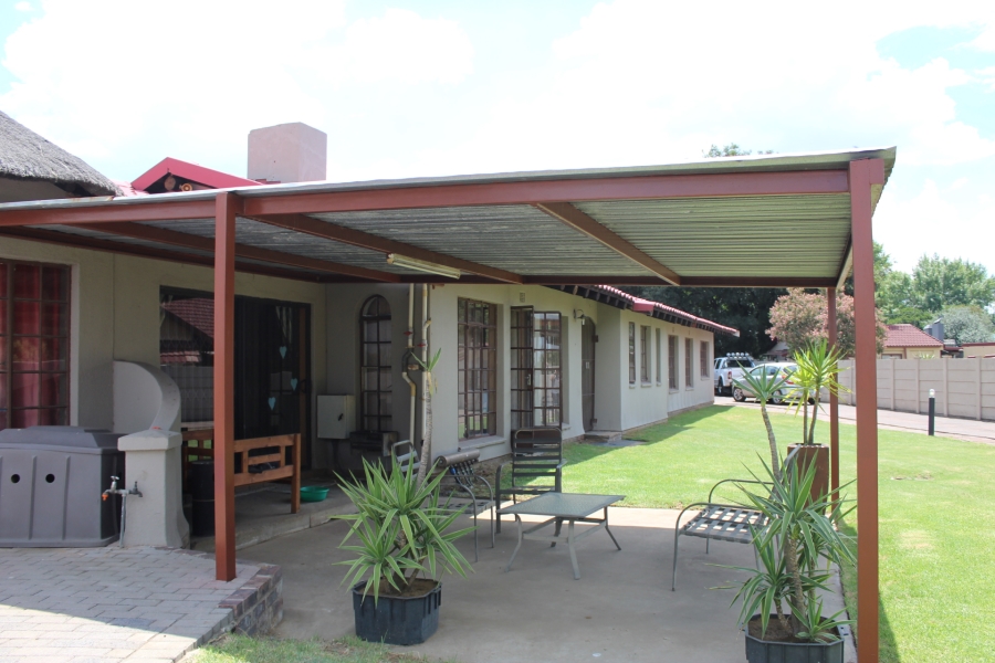 4 Bedroom Property for Sale in Vaalpark Free State